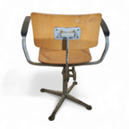Friso Kramer For Ahrend Cirkel Studio Chair With Arms / 1960s thumbnail 4