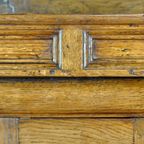 Eiken Tridard Kast, Circa 1710 thumbnail 12