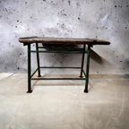 Vintage Industriële Werkbank / Sidetable / Keukeneiland thumbnail 2