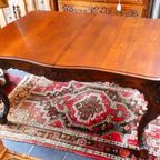 Grote Luikse Tafel Met Prachtig Beeldhouwwerk. thumbnail 6