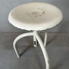Industrial Design Stool – Manubelge thumbnail 3