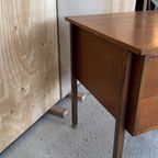 Vintage Vrijstaand Directie Bureau, Reliving thumbnail 17