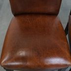 Set Van 6 Nette Eetkamerstoelen Gemaakt Van Schapenleer In Een Warme Cognac Kleur thumbnail 8