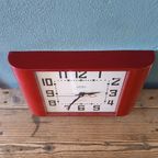 Retro The Metro Newgate Wandklok, Rood thumbnail 4