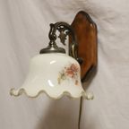 Vintage Wandlamp Hout, Brons Met Beschilderde Opaline Glazen Kap, Jaren '70 thumbnail 3