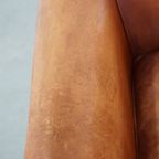 Comfortabele Cognac-kleurige Engelse Rundleren Clubfauteuil Met Een Afwerking Met Siernagels thumbnail 8