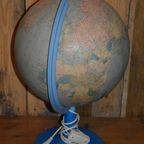 Retro Globe Met Papier Kaart thumbnail 3