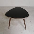 Driehoekige Vintage Bijzettafel, Salontafel Op Drie Poten thumbnail 6
