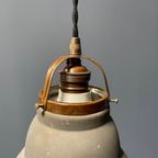 Oude Kwik Glazen Hanglamp Met Messing Armatuur thumbnail 14