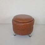 Vintage Mid Century Poef Bruin Met Chroom Poten thumbnail 2