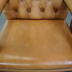Set Van 2 Mooie En Luxe Rundleren Chesterfield Eetkamer/ Bijzetstoelen In Een Lichte Cognac Kleur thumbnail 5