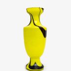 Neongele / Zwart Vintage Opaline Glazen Vaas - Reliving thumbnail 6
