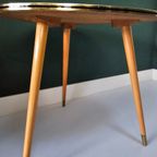 Vintage Salontafel / Koffietafel. Driehoekig, Drie Poten "Kidney Table" thumbnail 8