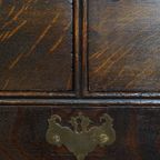 Elegante Vroeg 18e Eeuwse Antieke Engelse Ladekast/ Commode Gemaakt Van Eikenhout Met 5 Lades thumbnail 13