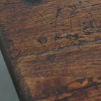 Charmante En Praktische Antieke Franse Salontafel Met Opvallende Kleuren Een Mooi Patina thumbnail 9