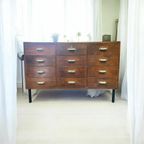 Vintage Diepe Industriële Ladekast / Dressoir / Commode thumbnail 14