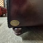 Acme Classic Chesterfield Bank 7-zits– Antiek Rood, Leer thumbnail 4