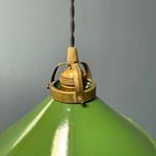 Groen Emaille Hanglamp Met Messing Armatuur thumbnail 5