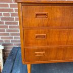 Vintage Teakhouten 3-ladenkastje thumbnail 4