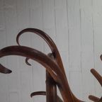 Antieke Staande Thonet Kapstok Met Parapluhouder thumbnail 12