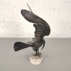 Metalen Sculptuur Van Een Roofvogel thumbnail 6