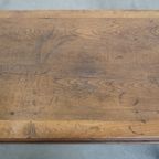 Karaktervolle Antieke Zuid Europese Kastanjehouten Salontafel Uit De 18e Eeuw Met Een Lade thumbnail 7
