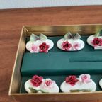 Complete Set Van 8 Porseleinen Plaats Kaarthouders In Originele Doos Crown Staffordshire thumbnail 14