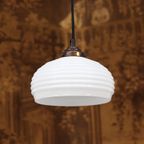 Art-Deco Opaline Hanglampen (5) Prijs Ps thumbnail 2