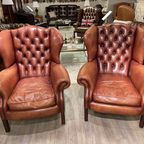 2 X Engelse Bendic Chesterfield Oorfauteuils In Cognac Bruin thumbnail 3