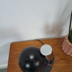 Design Lamp Hillenbrand Met Chroom En Zwarte Kap thumbnail 4