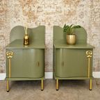 Nachtkastjes In Groen Met Goud Patronen thumbnail 2