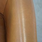 Comfortabele Schapenleren Clubfauteuil In Een Neutrale Cognac Kleur En In Goede Staat thumbnail 9