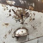 Industrieel Ijzeren Bureau Met Drie Laden thumbnail 13