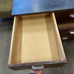 Vintage Diepe Industriële Ladekast / Dressoir / Commode thumbnail 6