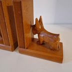 50's 2 Houten Boekensteunen Met Houtsnijwerk Hondjes Terrier thumbnail 6
