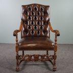 Rijk Gesneden Chesterfield Fauteuil Uitgevoerd In Rundleer thumbnail 2