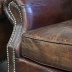 Set Van 2 Prachtige, Unieke En Comfortabele Bruin Generfde Rundleren Chesterfield Fauteuils thumbnail 13