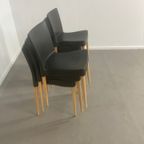 24 X Sintesi Stapelbare Kunstof Met Houten Poten Stoelen Italiaans Design thumbnail 9