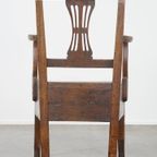 Prachtige Antieke Engelse 18e Eeuwse Eikenhouten Stoel Met Armleuningen En Een Mooi Ornament In D thumbnail 12