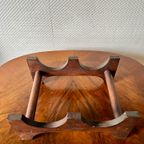 Twee Vintage Drank-kruiken Met Houten Houder thumbnail 8