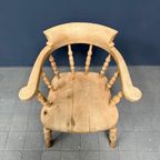 Lichte Engelse Beukenhouten Captain Chair thumbnail 10