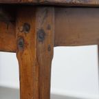 Functionele En Mooie Engelse Antieke Uitschuifbare Eettafel Van Iepen En Kersenhout thumbnail 6