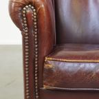 Comfortabele, Stoere, Cognac Kleurige Schapenleren Clubfauteuil Met Karakteristiek Zitkussen thumbnail 13