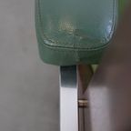Zeer Comfortabele En Tijdloze Groene Rundleren En Houten Vintage Jaren ’60 Design Fauteuil thumbnail 14