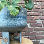 Industriele Bloempot Groot Grijs Blauw Patina Bovenkant thumbnail 4