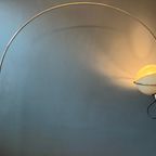 Focus Space Age Arc Vloerlamp Van Fabio Lenci Voor Guzzini thumbnail 3