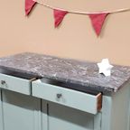 Groene Vintage Commode Met Grijs Marmeren Blad thumbnail 10