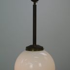 Charmante Vintage Glazen Bol Hang/ Plafondlamp Van Melkglas In Art Deco Stijl thumbnail 3