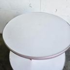 Vintage Ronde Etagere / Winkelrek / Vitrine thumbnail 6