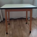 Vintage Houten Formica Tafel Bureau Tafeltje Kind Tiener Tv thumbnail 5